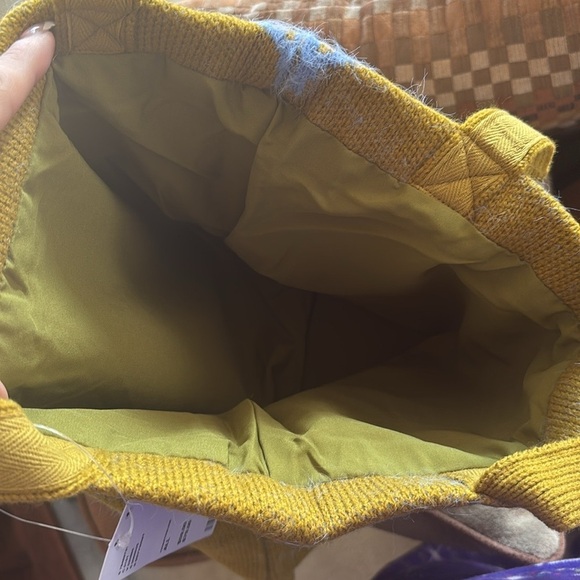 NWT Urban Outfitters Ellie Icon Knit Tote Chartreuse Spider Web Shoulder Bag - Picture 9 of 16